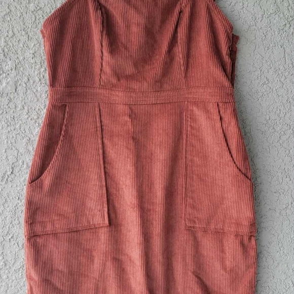 Chic Strapless Corduroy Dress in Rust - Picture 7 of 8